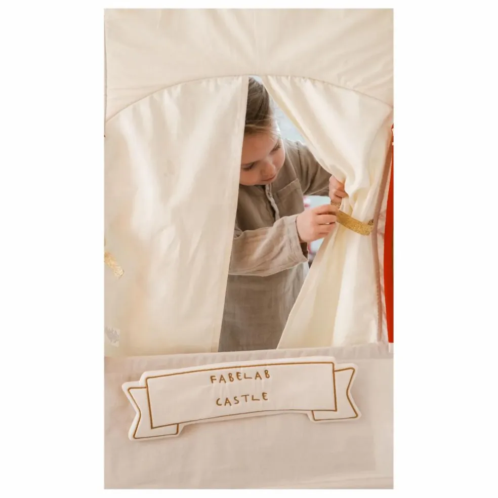 Accessoires théâtre Château | Ocre