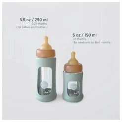 Biberon en verre à col large avec housse de protection Débit moyen | Vert amande
