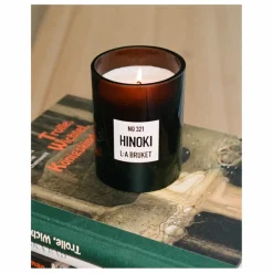 Bougie parfumée Hinoki - 260g | Non teinté