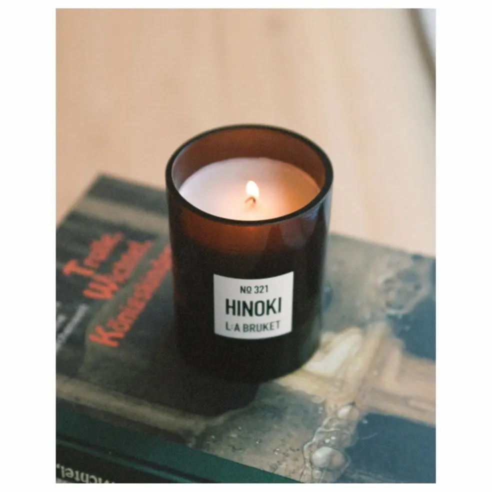 Bougie parfumée Hinoki - 260g | Non teinté