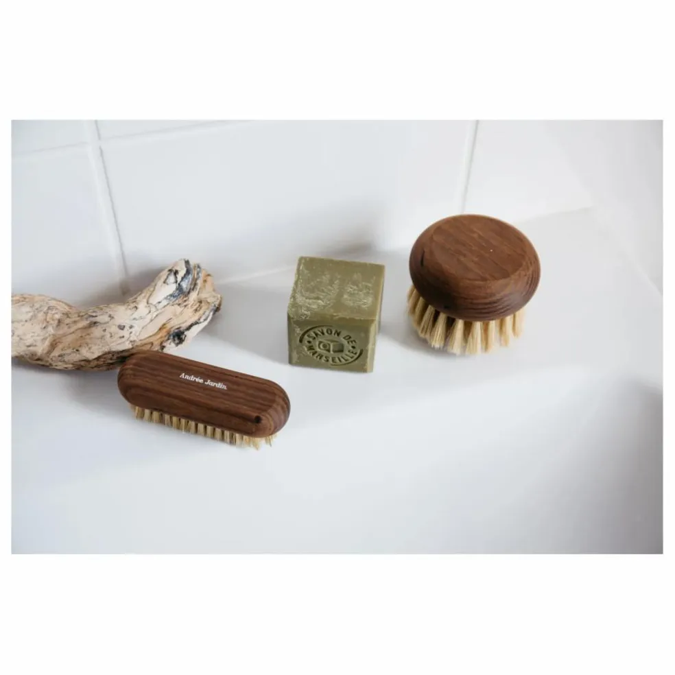 Brosse à ongles en frêne