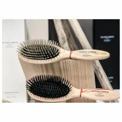 Brosse en frêne pour cheveux fins