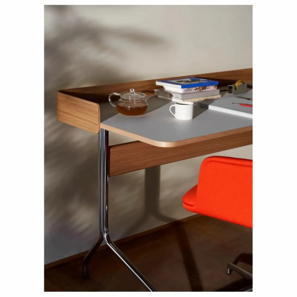 Bureau Pavilion AV17, piètement chromé | Chêne