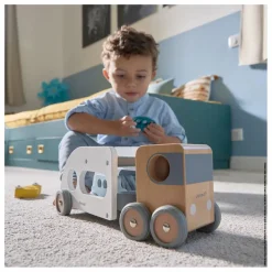Camion Porte-autos et ses 3 véhicules