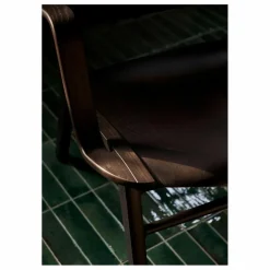 Chaise AX HM11, Hvidt & Mølgaard | Chêne Foncé