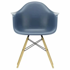 Chaise DAW - piétement érable - Charles & Ray Eames | Bleu de mer