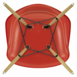 Chaise DAW - piétement érable - Charles & Ray Eames | Rouge coquelicot