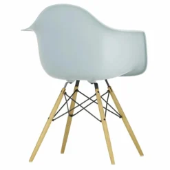 Chaise DAW - piétement érable - Charles & Ray Eames | Gris bleuté