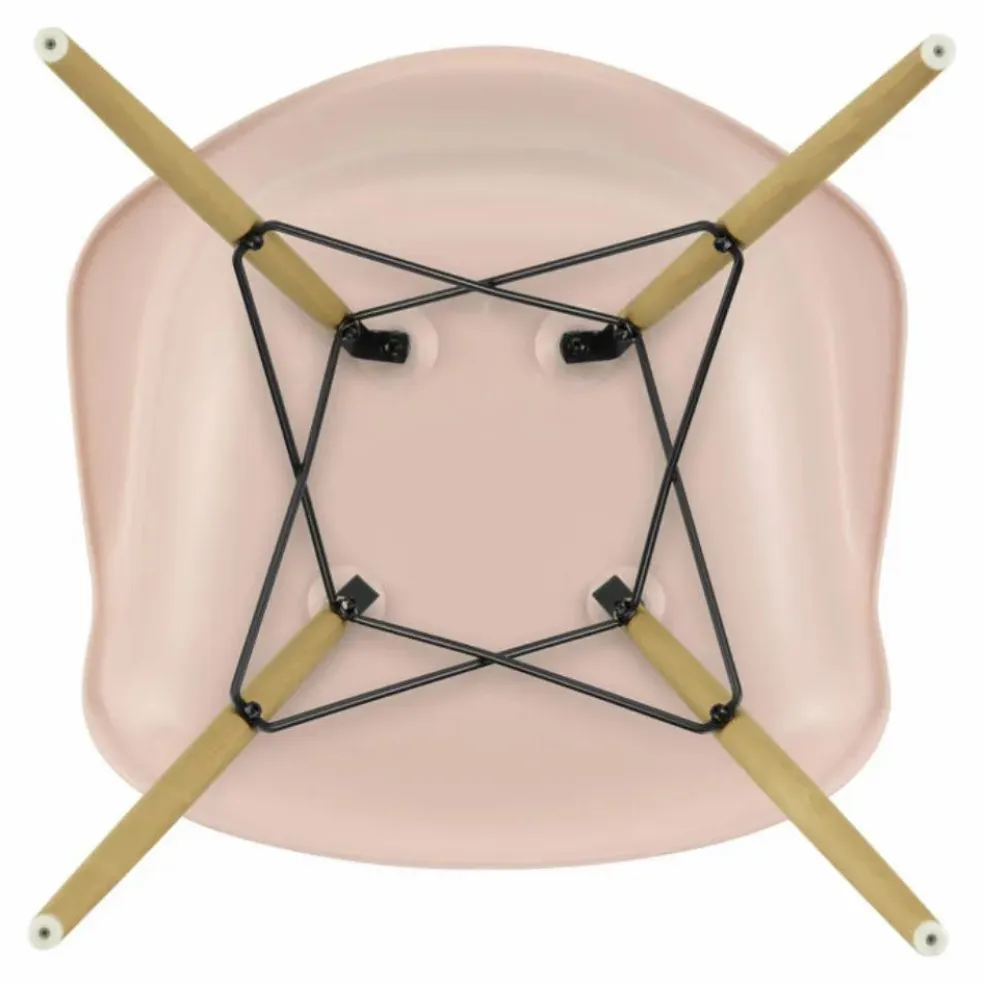 Chaise DAW - piétement érable - Charles & Ray Eames | Rose tendre