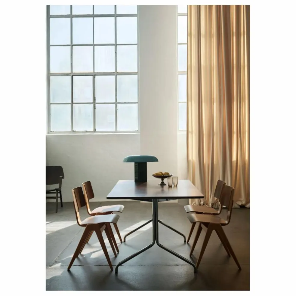 Chaise Daystack RD1, Robin Day | Hêtre