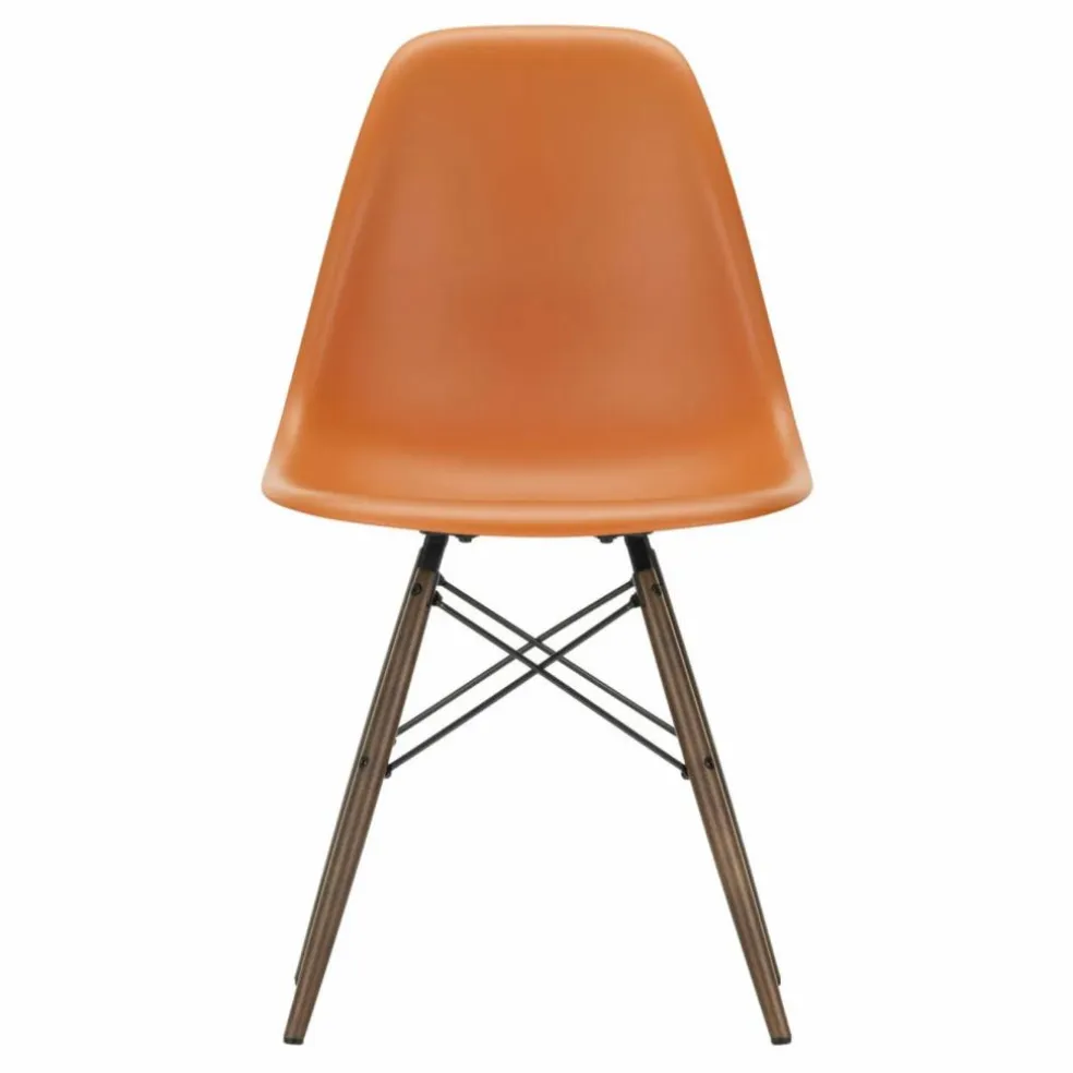 Chaise DSW plastic - piètement érable - Charles & Ray Eames | Orange Rouille