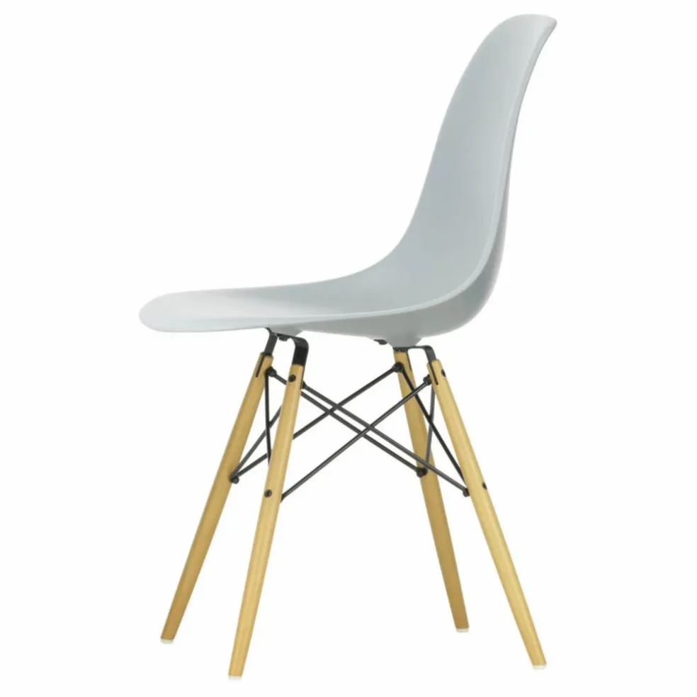 Chaise DSW plastic - piètement érable - Charles & Ray Eames | Gris clair