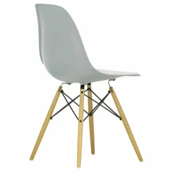 Chaise DSW plastic - piètement érable - Charles & Ray Eames | Gris clair