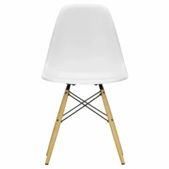 Chaise DSW plastic - piètement érable - Charles & Ray Eames | Blanc