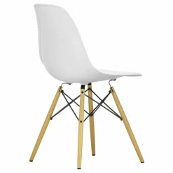 Chaise DSW plastic - piètement érable - Charles & Ray Eames | Blanc