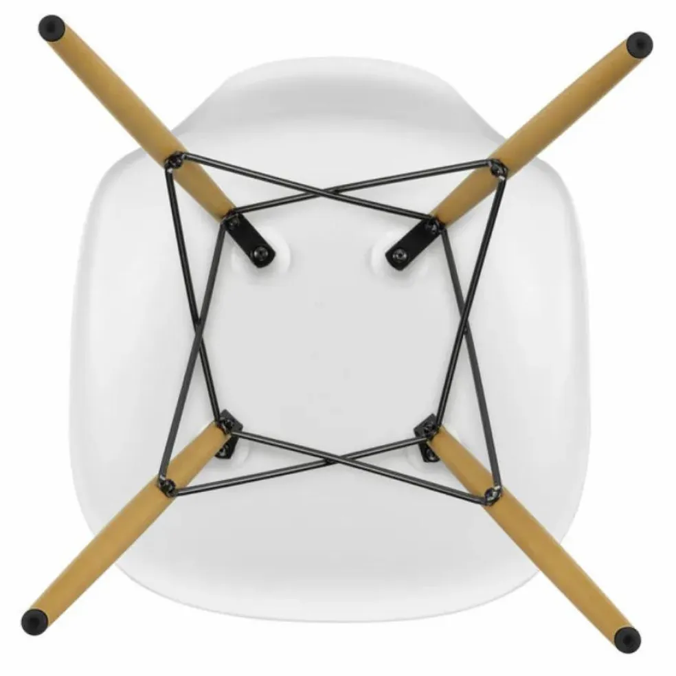 Chaise DSW plastic - piètement érable - Charles & Ray Eames | Blanc
