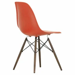 Chaise DSW plastic - piètement érable - Charles & Ray Eames | Rouge coquelicot