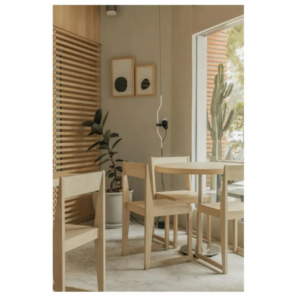 Chaise en bois | Bois clair