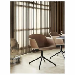Chaise Fiber avec accoudoirs en cuir | Cognac