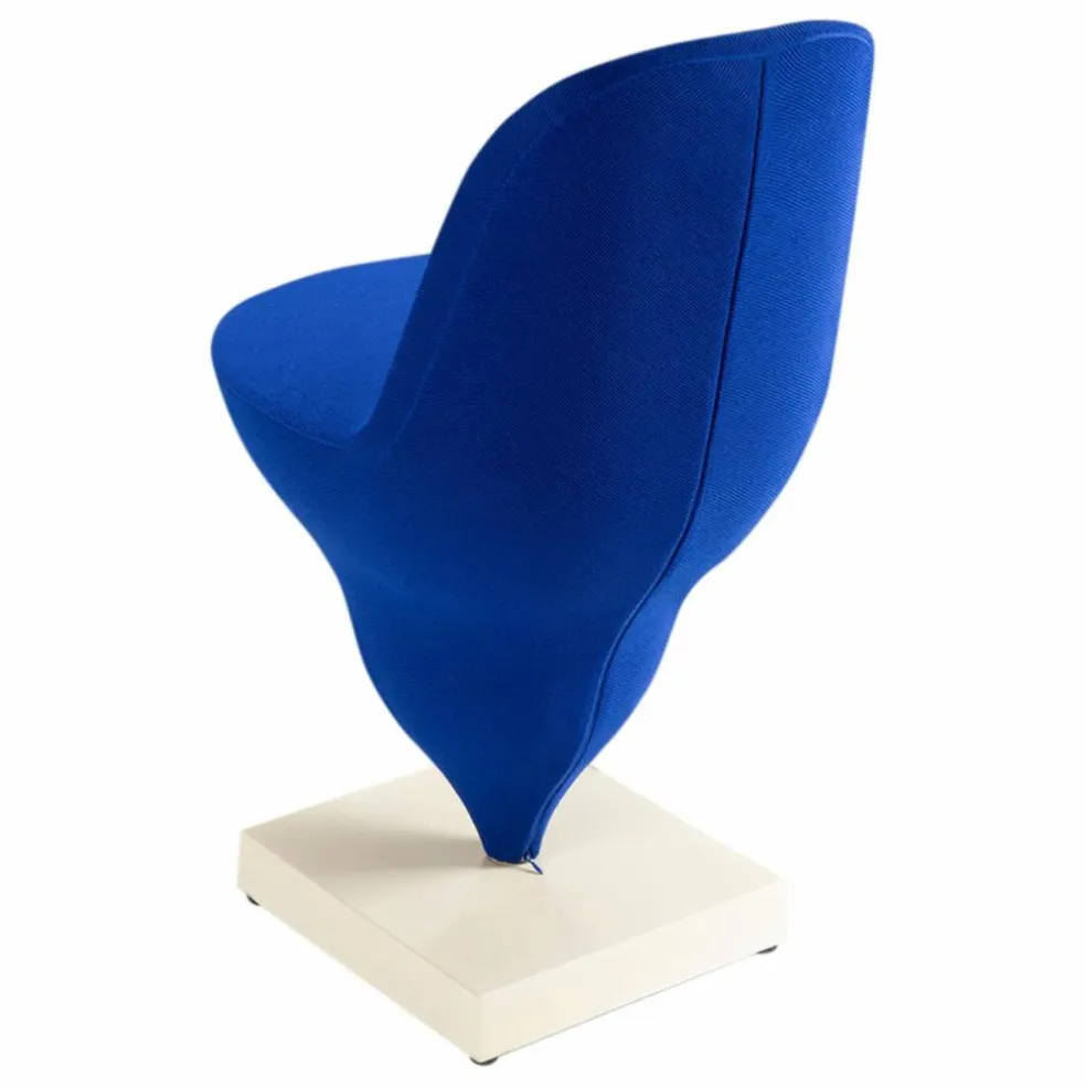Chaise Gelato piètement crème - Jean-Baptiste Fastrez | Bleu électrique