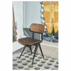 Chaise Result en chêne fumé - Réedition Friso Kramer & Wim Rietveld | Noir