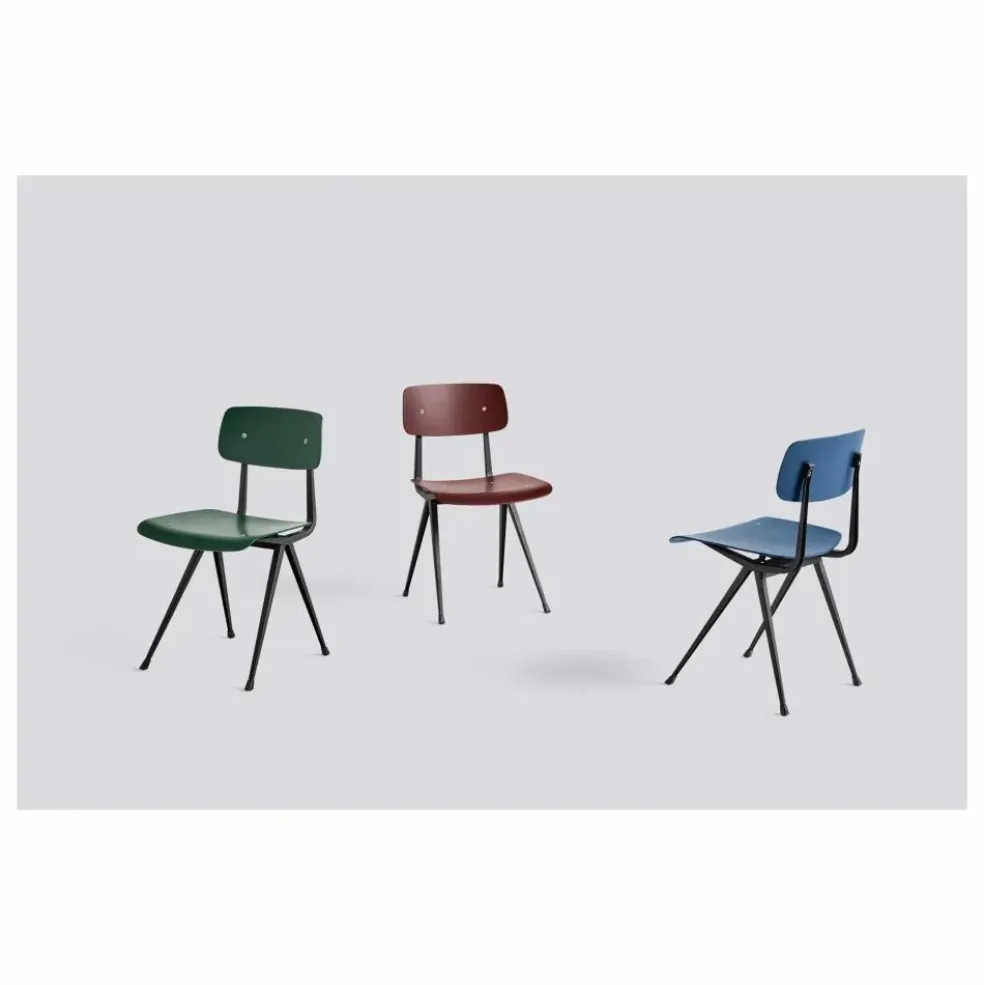 Chaise Result en chêne teinté - Réedition Friso Kramer & Wim Rietveld | Bordeaux