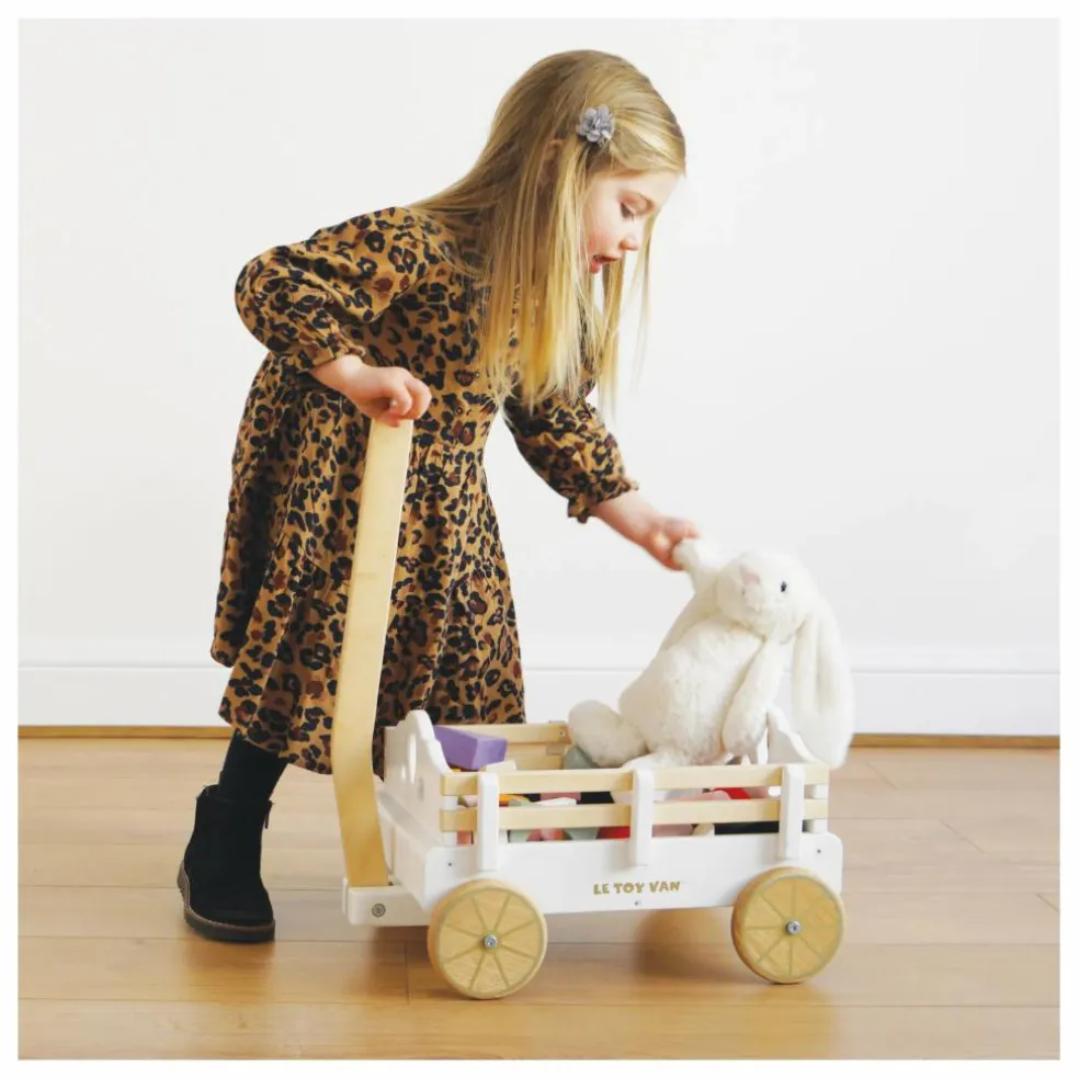 Chariot en bois à tirer