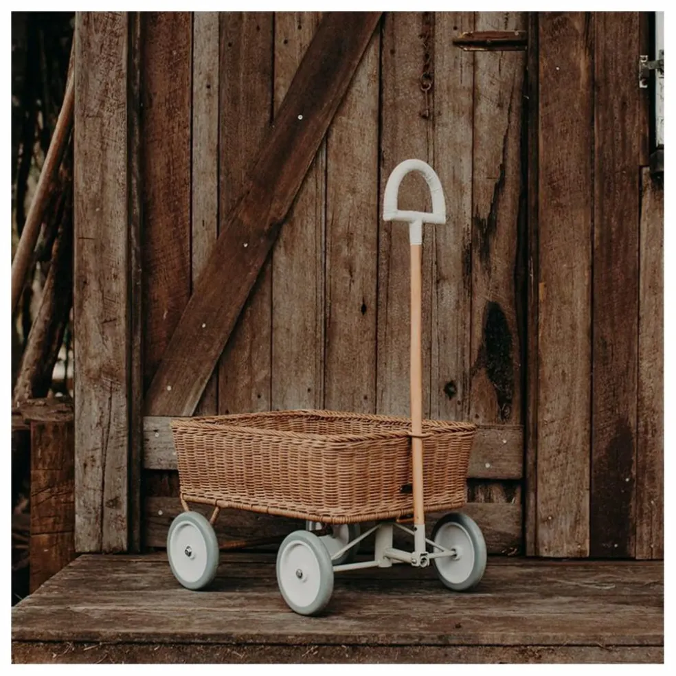 Chariot en rotin