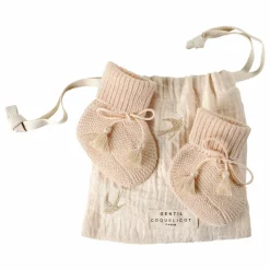 Chaussons en tricot et pochon brodé | Nude