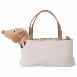 Chien Hilena et son panier