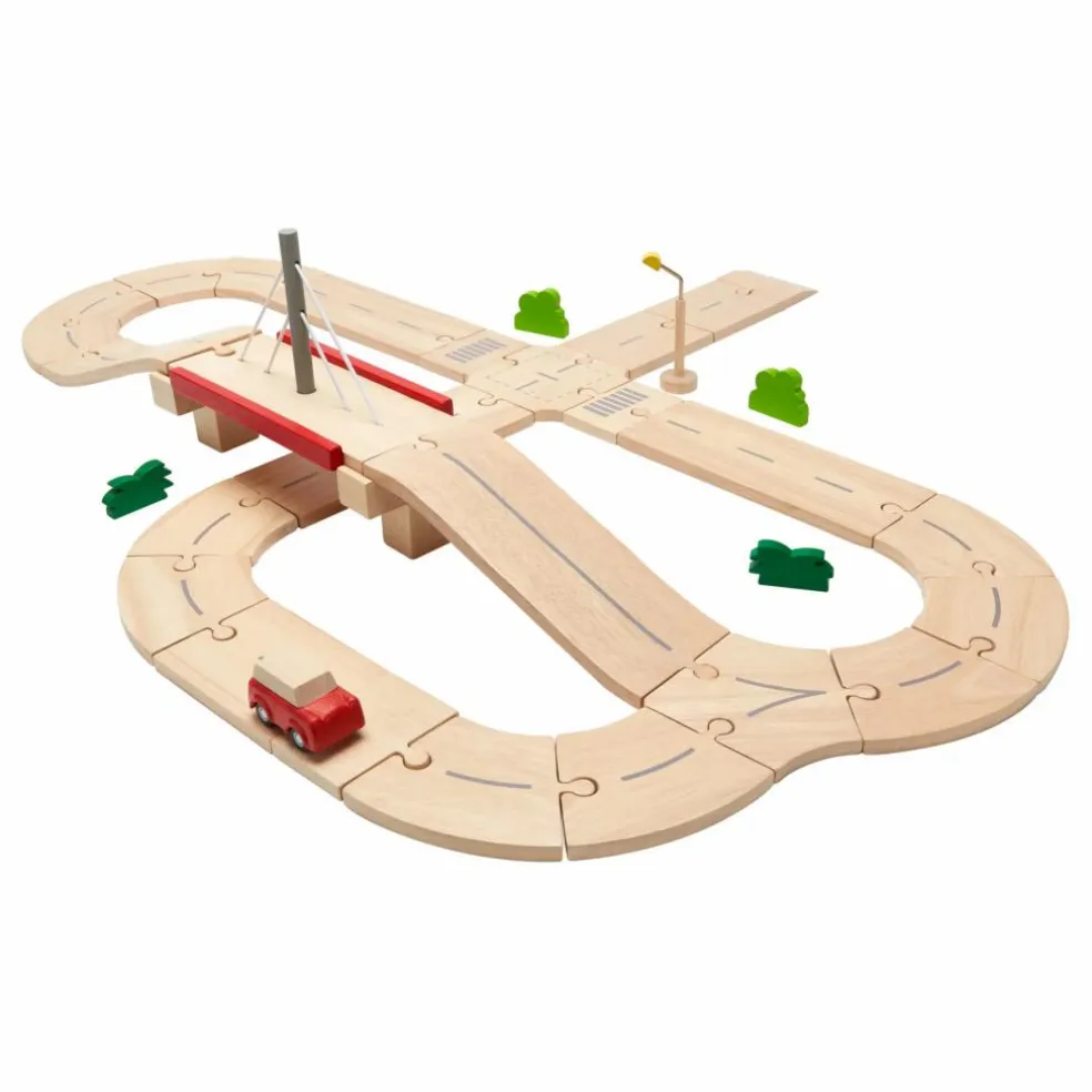 Circuit automobile et ses accessoires en bois