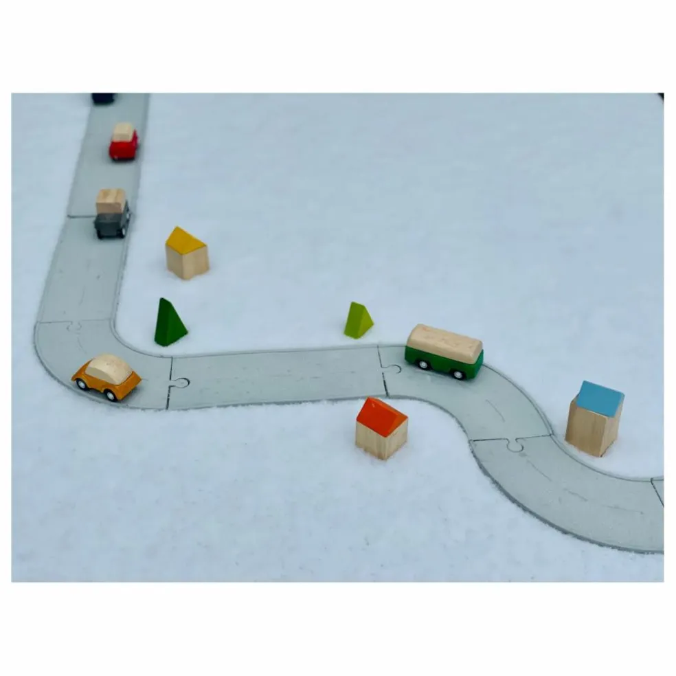Circuit en caoutchouc naturel et ses accessoires