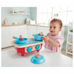 Cuisinière et ses accessoires