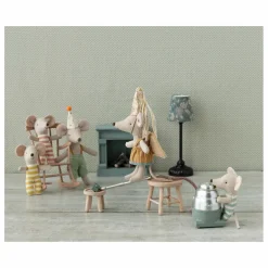 Ensemble table et tabouret