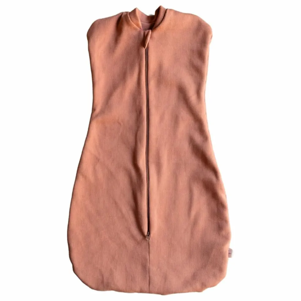 Gigoteuse d'emmaillotage en coton bio | Caramel
