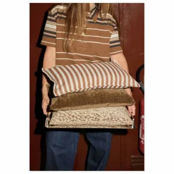 Housse de coussin à rayures en coton | Mocha