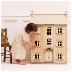 La grande maison de poupée