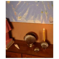 Lampe à poser coquillage | Laiton