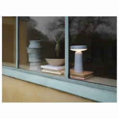 Lampe à poser Ease, Johan Van Hengel | Bleu ciel