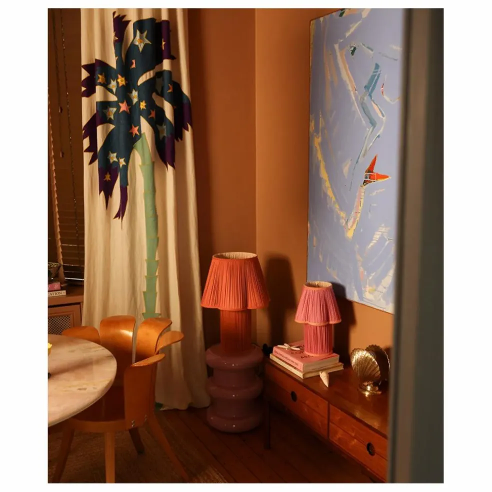 Lampe à poser en soie Myra | Rose fuschia