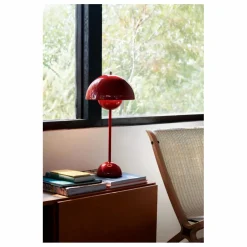 Lampe à poser Flowerpot VP3, Verner Panton, 1969 | Rouge vermillon