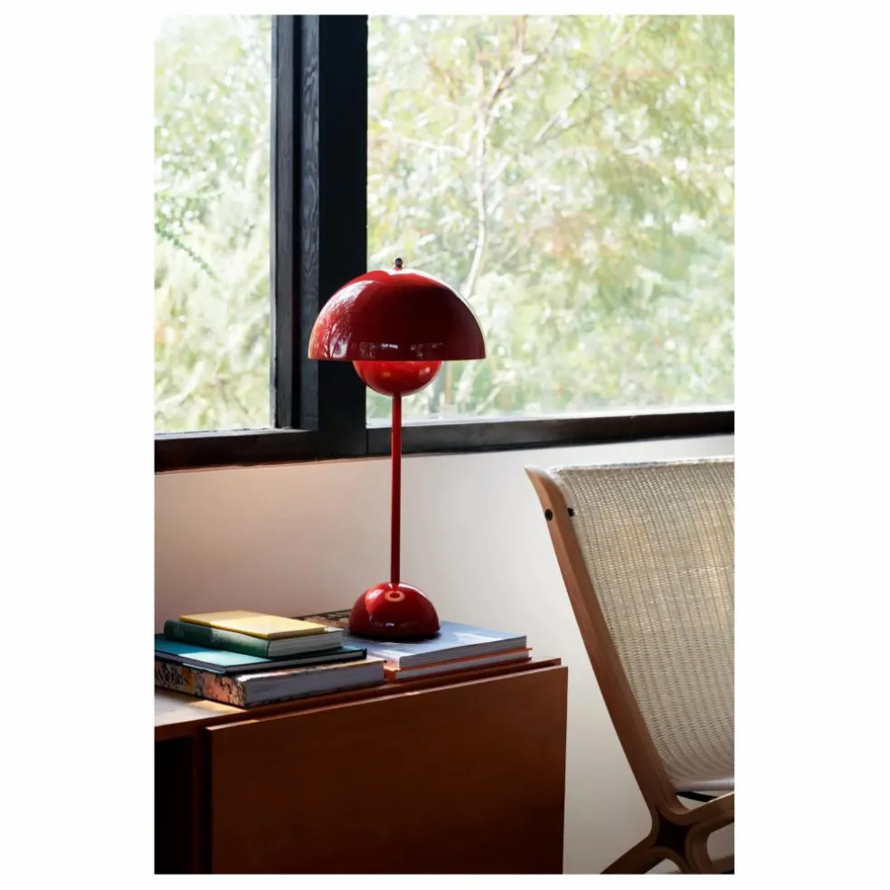 Lampe à poser Flowerpot VP3, Verner Panton, 1969 | Rouge vermillon