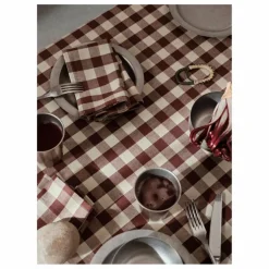 Nappe Bothy | Marron