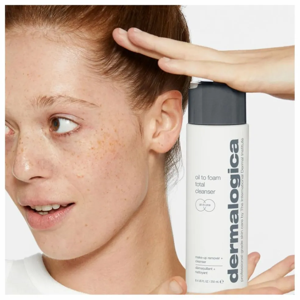 Nettoyant démaquillant huile 2-en-1 - 250 ml