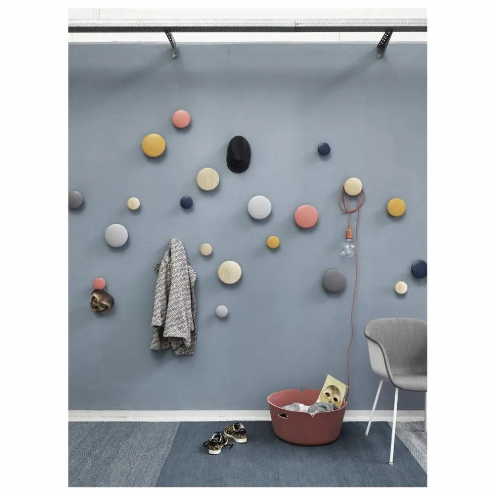Patère en frêne The Dots | Bleu nuit