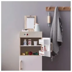 Réfrigérateur et congélateur en bois