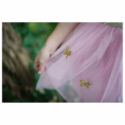 Robe de papillon avec ses ailes dorées
