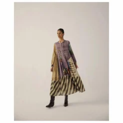 Robe Frid Living Room | Violet