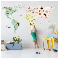 Stickers Carte du monde avec animaux