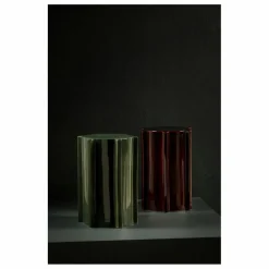 Table d'appoint en grès Pawn, Marie Michielssen | Rouge